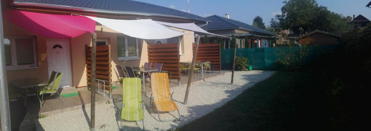 Sunshine Apartman Apartamento Siófok Exterior foto